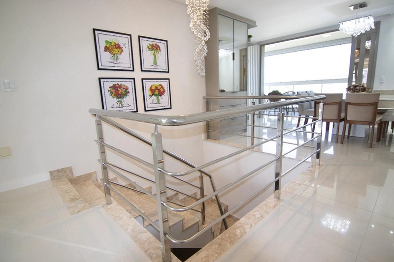 Apartamento Duplex Mobiliado com 3 suítes e 3 vagas: 9ª foto da galeria de imagens do imóvel