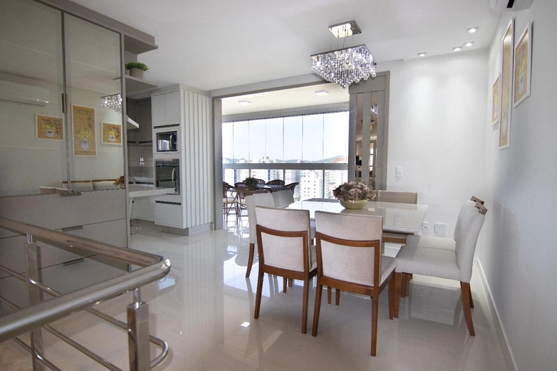 Apartamento Duplex Mobiliado com 3 suítes e 3 vagas: 4ª foto da galeria de imagens do imóvel