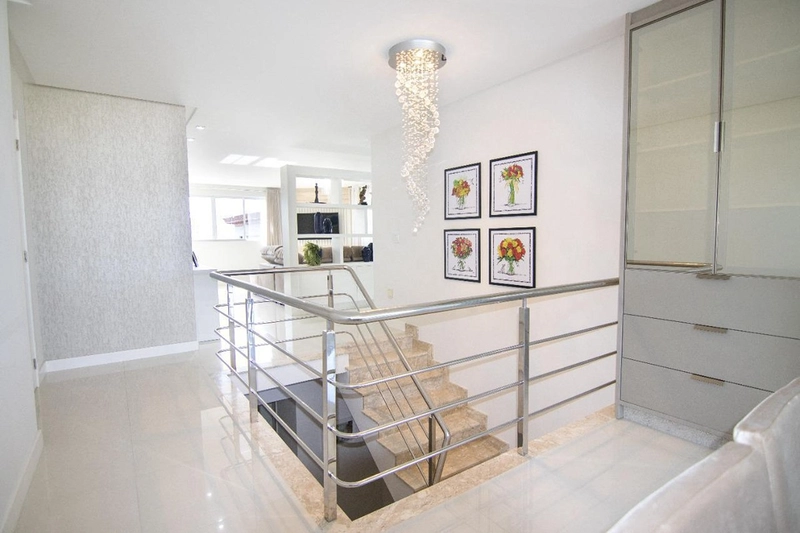 Apartamento Duplex Mobiliado com 3 suítes e 3 vagas: 7ª foto da galeria de imagens do imóvel