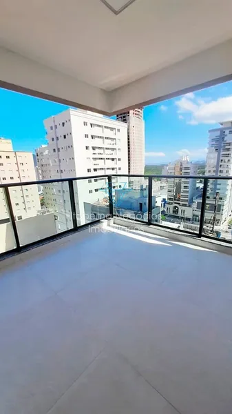 EM ÓTIMA LOCALIZAÇÃO, 03 SUÍTES, 02 VAGAS. MEIA PRAIA, ITAPEMA: 2ª foto da galeria de imagens do imóvel