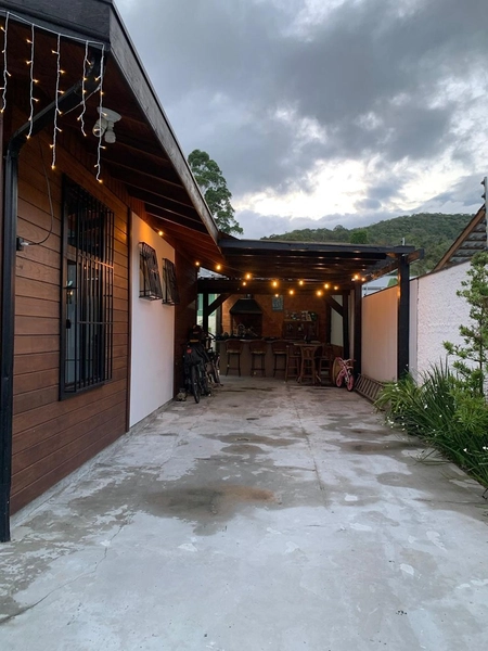 Casa à venda em Morretes, Itapema/SC: 3ª foto da galeria de imagens do imóvel