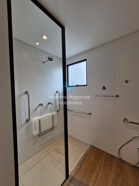 FLAT À VENDA – MEIA PRAIA | QUADRA MAR: 19ª foto da galeria de imagens do imóvel