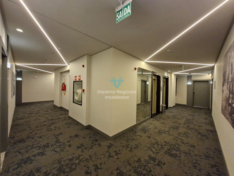 FLAT À VENDA – MEIA PRAIA | QUADRA MAR: 10ª foto da galeria de imagens do imóvel
