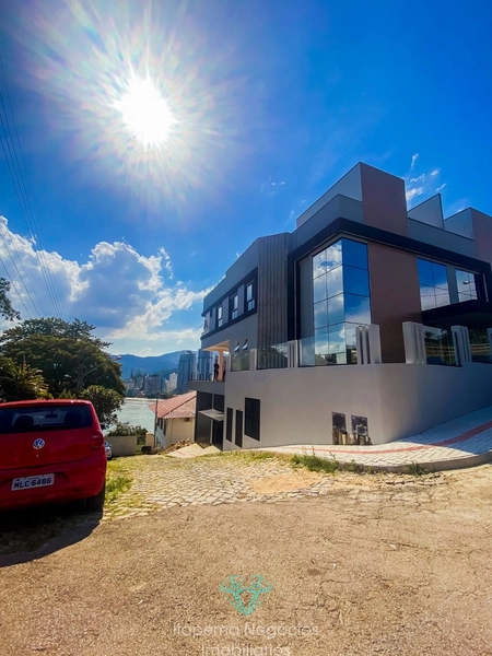 CASA ALTO PADRÃO 4 SUÍTES, 440m² ÚTIL !!: 5ª foto da galeria de imagens do imóvel