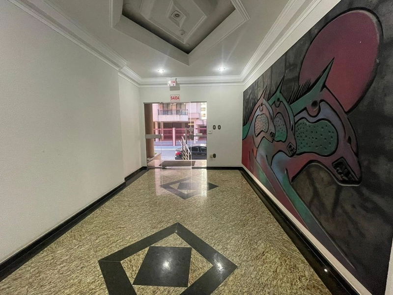 OPORTUNIDADE NA QUADRA DO MAR!: 2ª foto da galeria de imagens do imóvel