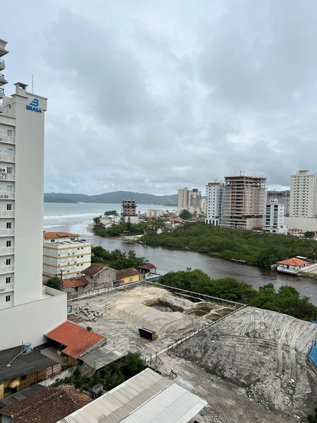 Apartamento à Venda – Quadra Mar | Meia Praia, Itapema: 3ª foto da galeria de imagens do imóvel