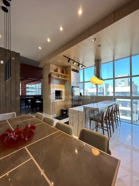 Apartamento - 03 Suítes - 03 Vagas de Garagem, Frente Avenida Nereu Ramos. : 2ª foto da galeria de imagens do imóvel