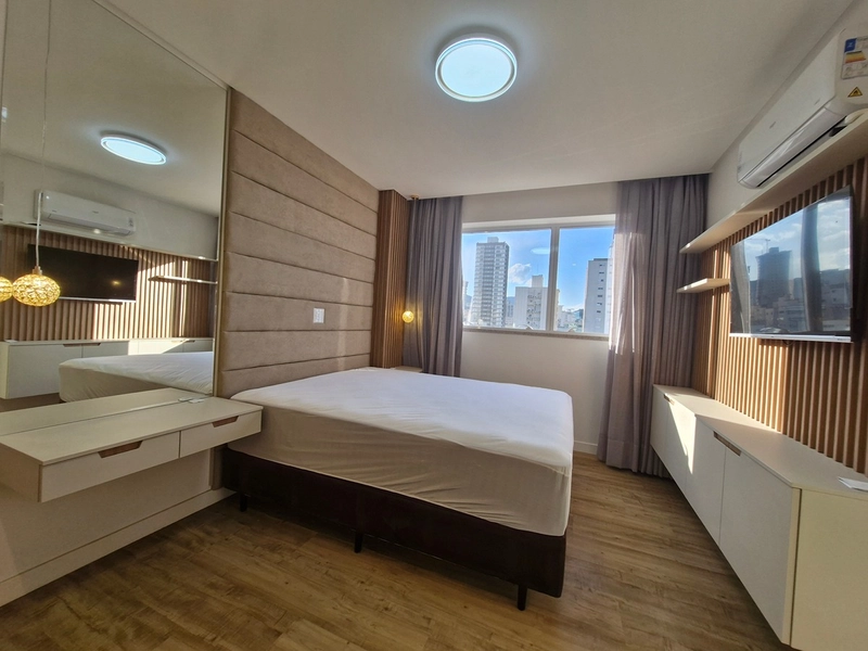 Apartamento - 03 Suítes - 03 Vagas de Garagem, Frente Avenida Nereu Ramos. : 65ª foto da galeria de imagens do imóvel