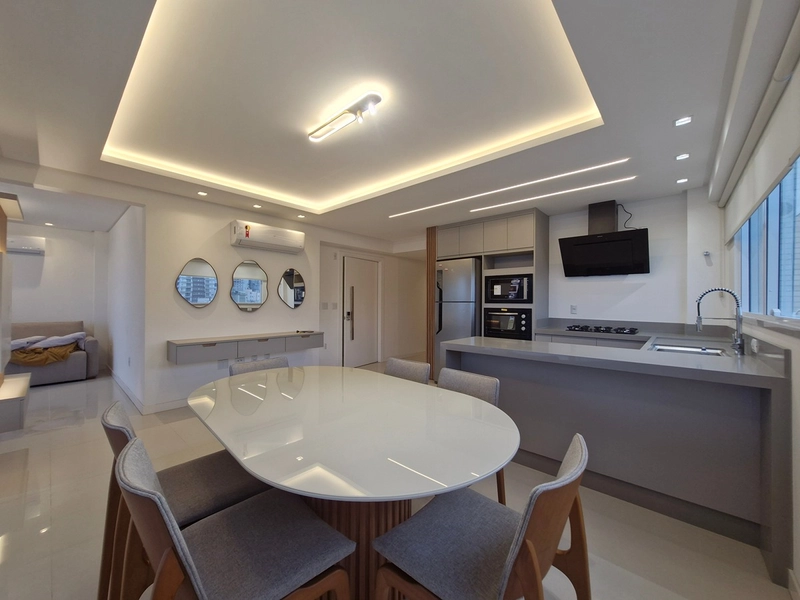 Apartamento - 03 Suítes - 03 Vagas de Garagem, Frente Avenida Nereu Ramos. : 29ª foto da galeria de imagens do imóvel