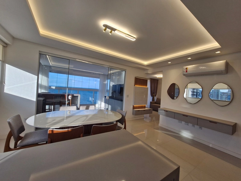 Apartamento - 03 Suítes - 03 Vagas de Garagem, Frente Avenida Nereu Ramos. : 20ª foto da galeria de imagens do imóvel