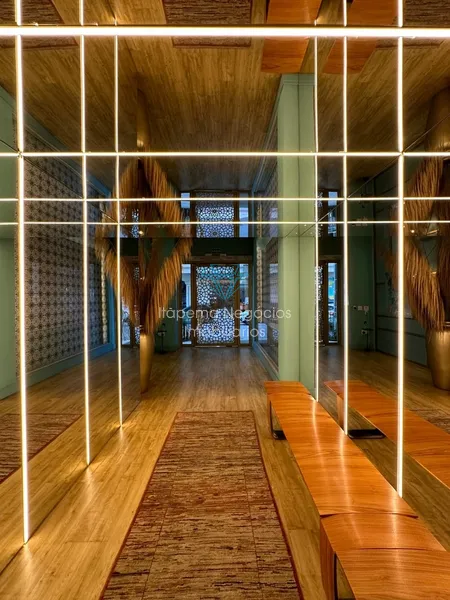 Apartamento - 03 Suítes - 03 Vagas de Garagem, Frente Avenida Nereu Ramos. : 5ª foto da galeria de imagens do imóvel