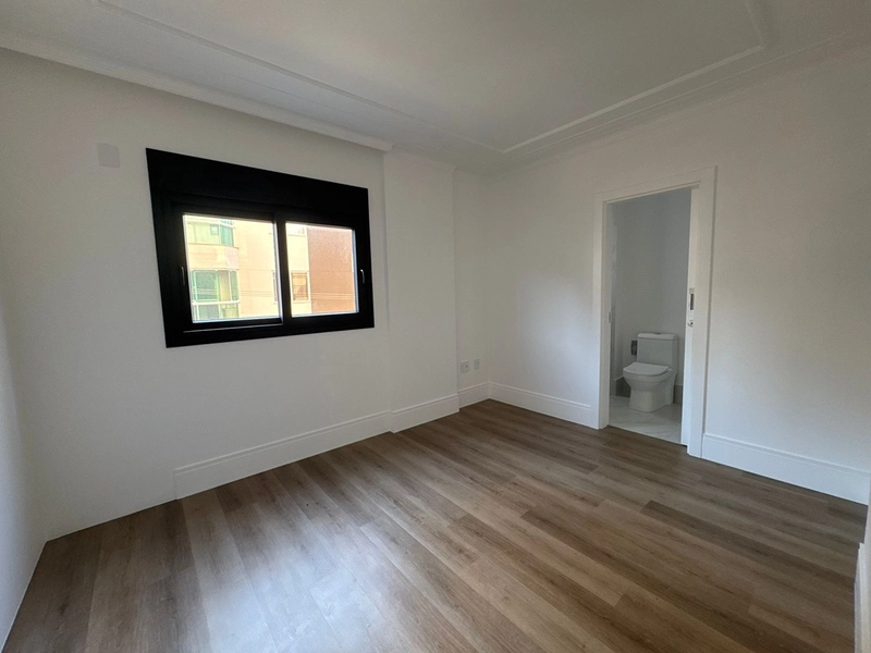 Apartamento Lateral Mar com 4 Suítes no Centro – Alto Padrão: 9ª foto da galeria de imagens do imóvel