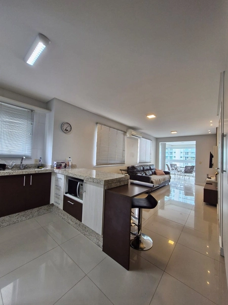 Apartamento quadra mar, para locação anual.: 21ª foto da galeria de imagens do imóvel