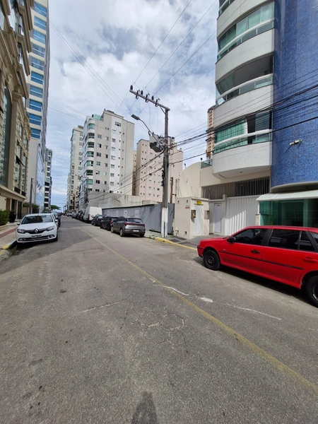 Apartamento quadra mar, para locação anual.: 4ª foto da galeria de imagens do imóvel