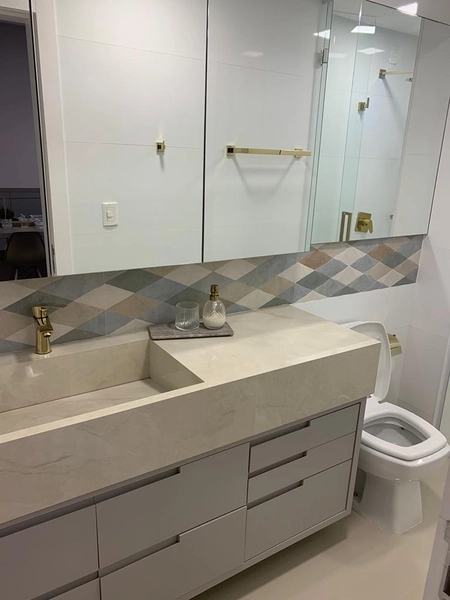 Apartamento a venda em Itapema com 4 quartos, sendo 4 suítes e 3 vagas de garagem.: 30ª foto da galeria de imagens do imóvel