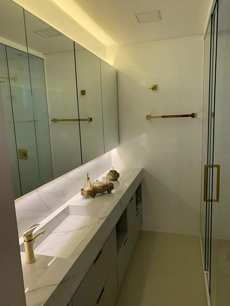 Apartamento a venda em Itapema com 4 quartos, sendo 4 suítes e 3 vagas de garagem.: 25ª foto da galeria de imagens do imóvel