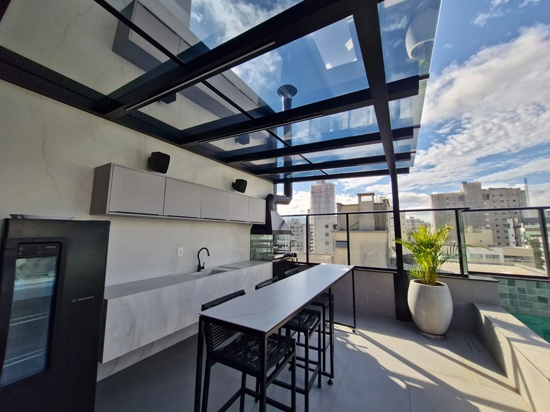 2 Suítes + 2 Vagas em Meia Praia: 31ª foto da galeria de imagens do imóvel