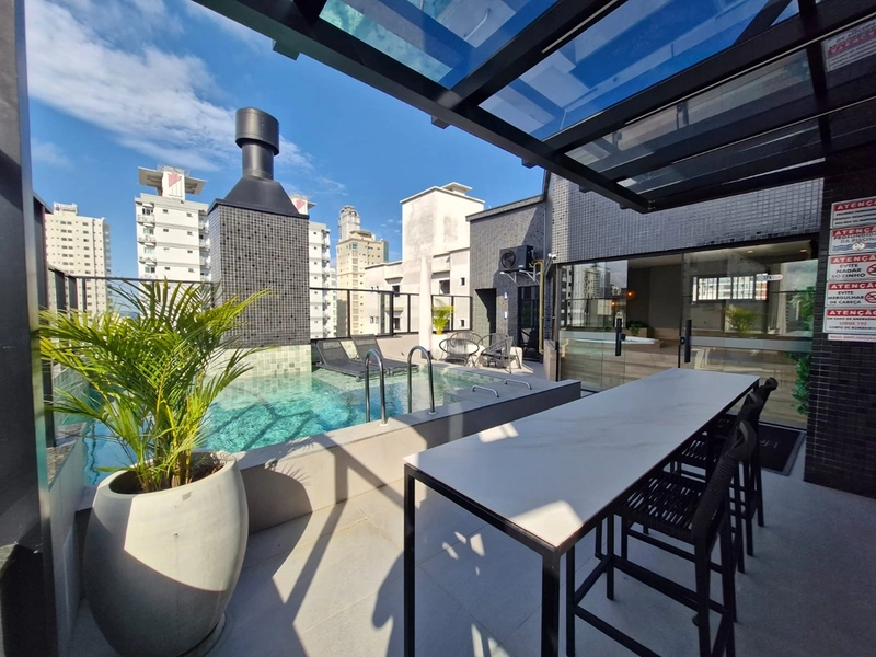 2 Suítes + 2 Vagas em Meia Praia: 29ª foto da galeria de imagens do imóvel