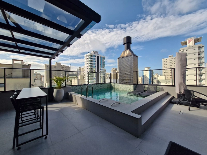 2 Suítes + 2 Vagas em Meia Praia: 30ª foto da galeria de imagens do imóvel