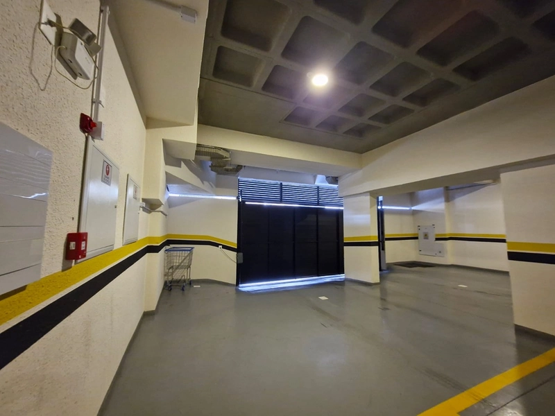 2 Suítes + 2 Vagas em Meia Praia: 20ª foto da galeria de imagens do imóvel