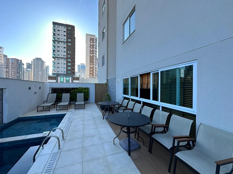 Apartamento em Meia Praia — 2 suítes, 2 vagas e 95m² privativos!: 4ª foto da galeria de imagens do imóvel