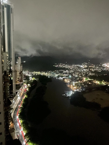 Apartamento Frente Mar à venda em Balneário Camboriú: 25ª foto da galeria de imagens do imóvel