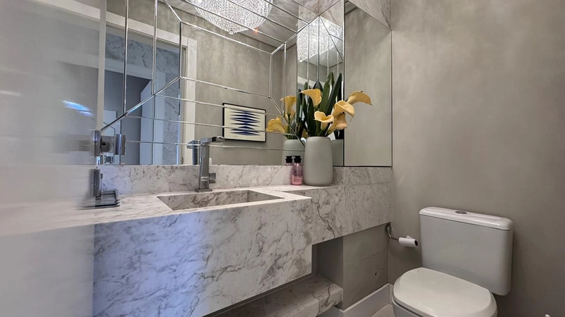 Apartamento 4 Dormitórios Sendo 4 Suítes - Frente para o mar.: 26ª foto da galeria de imagens do imóvel