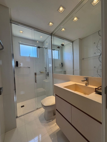 Apartamento 4 Dormitórios Sendo 4 Suítes - Frente para o mar.: 17ª foto da galeria de imagens do imóvel