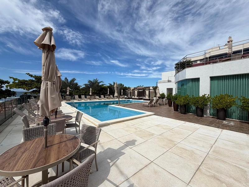 Apartamento 4 Dormitórios Sendo 4 Suítes - Frente para o mar.: 34ª foto da galeria de imagens do imóvel