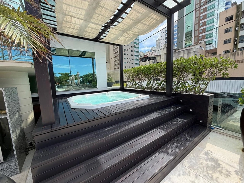 Apartamento 4 Dormitórios Sendo 4 Suítes - Frente para o mar.: 29ª foto da galeria de imagens do imóvel