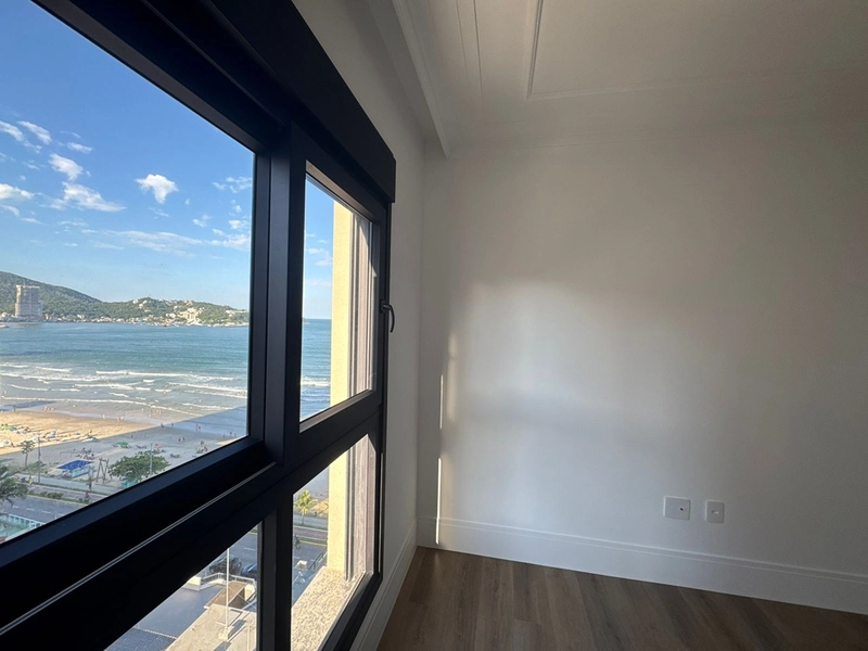 Sofisticação Frente Mar no Centro – 4 Suítes: 23ª foto da galeria de imagens do imóvel