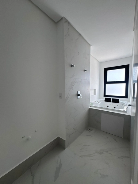 Sofisticação Frente Mar no Centro – 4 Suítes: 25ª foto da galeria de imagens do imóvel