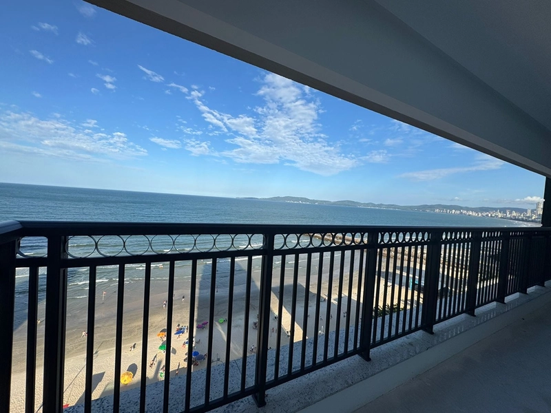 Sofisticação Frente Mar no Centro – 4 Suítes: 5ª foto da galeria de imagens do imóvel