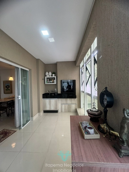 Apartamento com 3 Suítes 2 Vagas - Mobiliado.: 3ª foto da galeria de imagens do imóvel