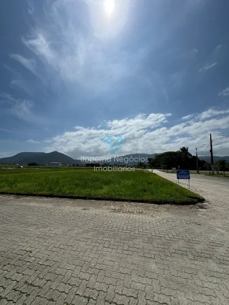 Terreno em Porto - Belo: 2ª foto da galeria de imagens do imóvel
