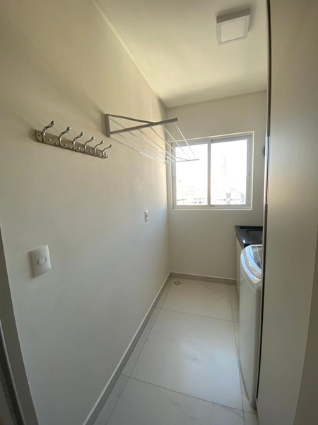 Locação anual, 3 Dormitórios Sendo 3 Suítes - Meia Praia - Itapema / SC: 53ª foto da galeria de imagens do imóvel