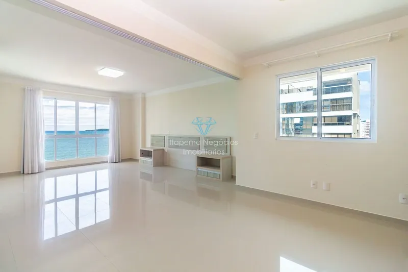 APARTAMENTO 04 suítes, 03 vagas de garagem- Meia Praia , Itapema.: 9ª foto da galeria de imagens do imóvel