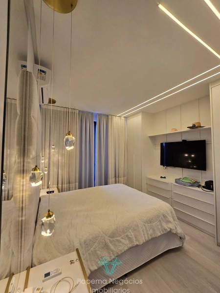 APARTAMENTO FINAMENTE MOBILIADO COM 4 SUITES - ITAPEMA, MEIA PRAIA!: 11ª foto da galeria de imagens do imóvel