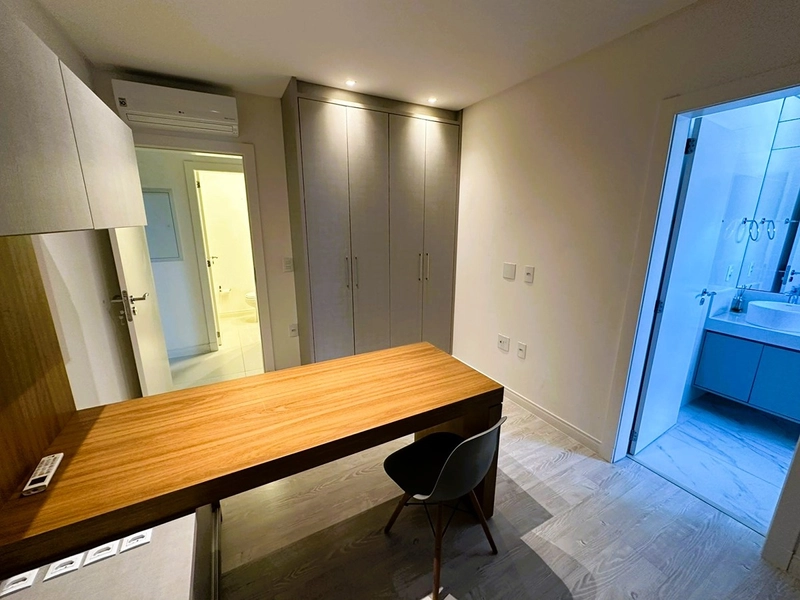 Luxuoso Apartamento  - Quadra Mar com 04 suítes e 03 vagas.: 6ª foto da galeria de imagens do imóvel