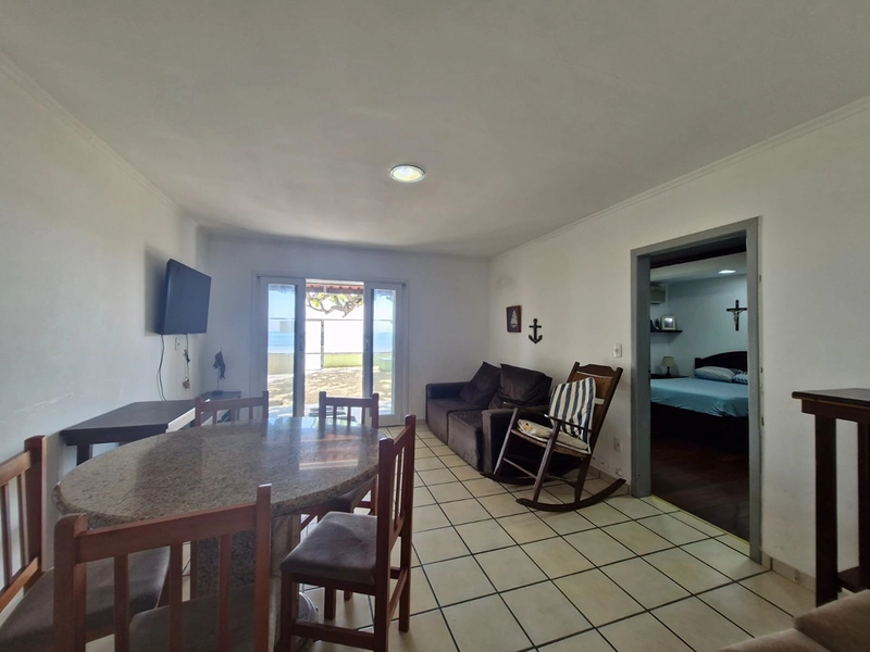 CASA FRENTE MAR À VENDA: 4ª foto da galeria de imagens do imóvel