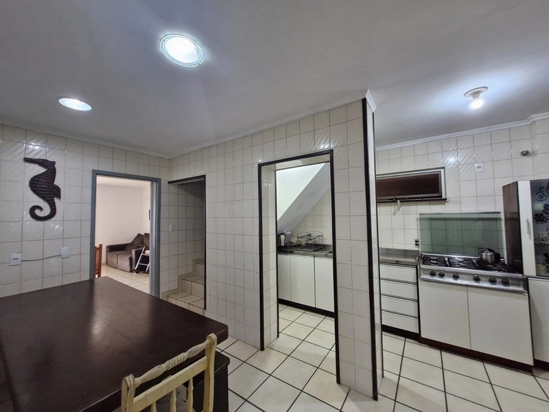 CASA FRENTE MAR À VENDA: 8ª foto da galeria de imagens do imóvel