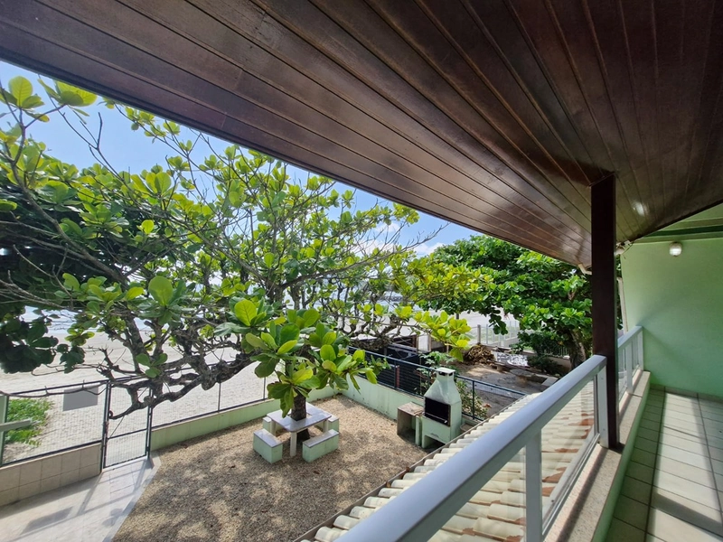 CASA FRENTE MAR À VENDA: 47ª foto da galeria de imagens do imóvel