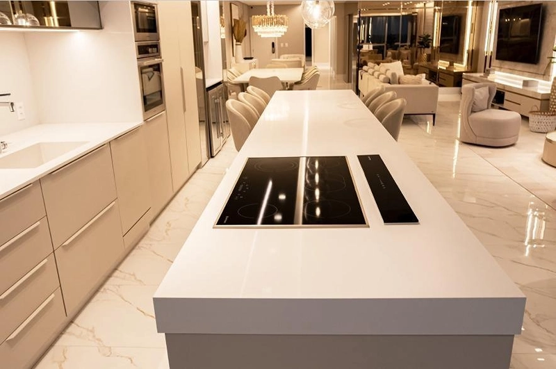 APARTAMENTO FRENTE MAR À VENDA – CENTRO DE ITAPEMA/SC: 11ª foto da galeria de imagens do imóvel
