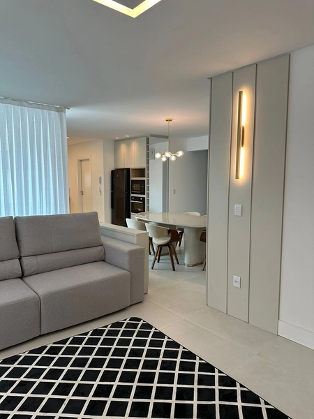 APARTAMENTO À VENDA – 3 SUÍTES | 3 VAGAS | MOBILIADO | 130m² | PEREQUÊ: 4ª foto da galeria de imagens do imóvel