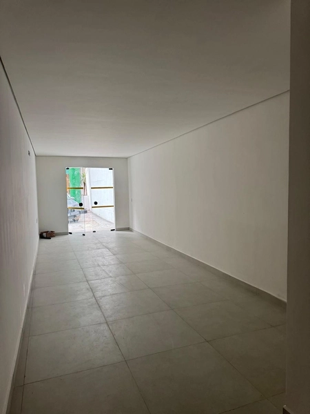 Sala Comercial para Locação – 75m² | Segunda Avenida – Meia Praia: 4ª foto da galeria de imagens do imóvel