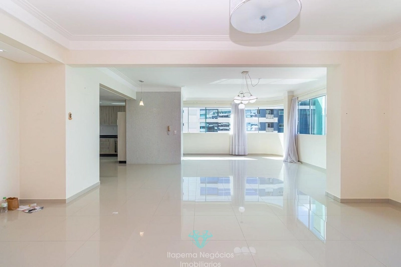Apartamento com 4 Suítes à Venda, 315 m² em Meia Praia - Itapema: 24ª foto da galeria de imagens do imóvel