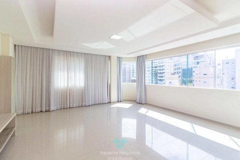 Apartamento com 4 Suítes à Venda, 315 m² em Meia Praia - Itapema: 8ª foto da galeria de imagens do imóvel