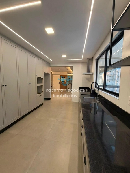 Apartamento á venda - 4 Suítes e 4 vagas - Meia Praia - Itapema / SC: 29ª foto da galeria de imagens do imóvel