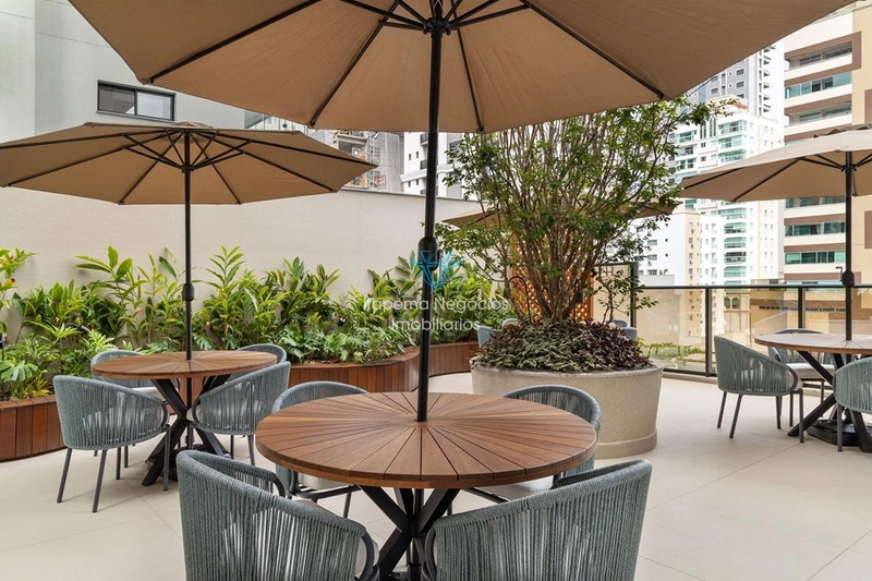 Apartamento á venda - 4 Suítes e 4 vagas - Meia Praia - Itapema / SC: 18ª foto da galeria de imagens do imóvel