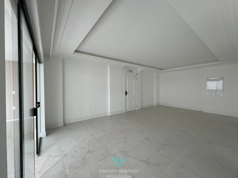Apartamento 3 Suítes - Meia Praia: 18ª foto da galeria de imagens do imóvel